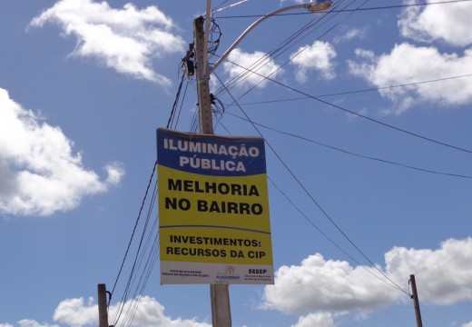 SESEP ilumina e planta no Campo Belo