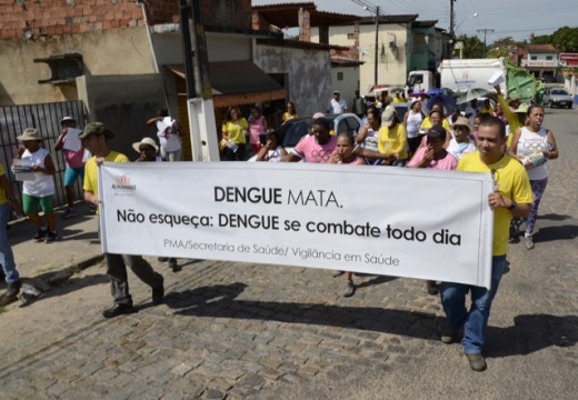 Caminhada mobiliza contra dengue e chikungunya