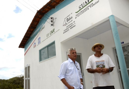 Prefeitura colabora com unidade de beneficiamento do mel