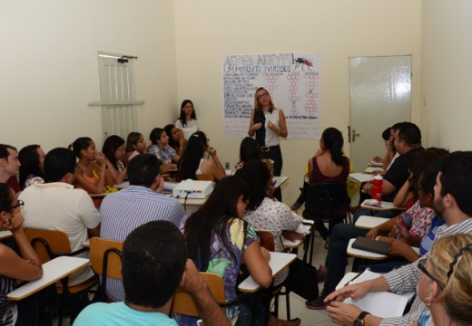 Dengue, chikungunya e zika são temas de palestra