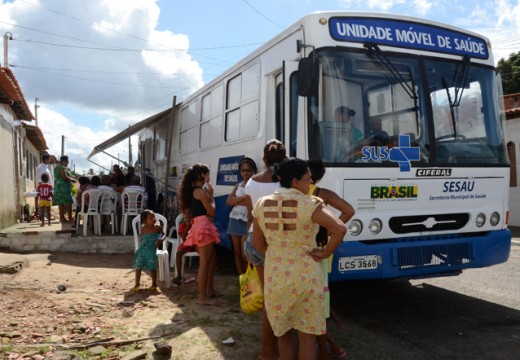 Ônibus da Saúde atende Povos de Terreiro