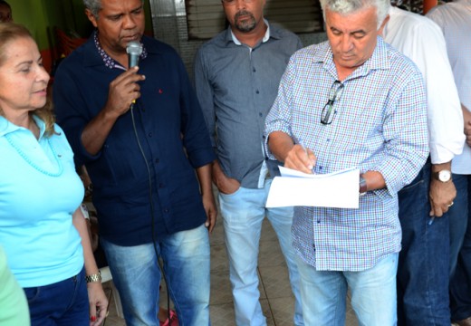 Prefeitura assina ordem de serviço para construção de praça no Rio Branco