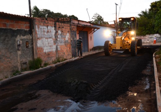1ª Travessa Santo Antônio e conjunto Santa Catarina recebem pavimentação