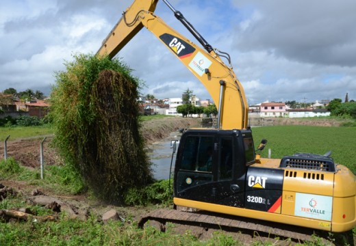 Alagoinhas é Limpeza percorres ruas e avenidas em Alagoinhas