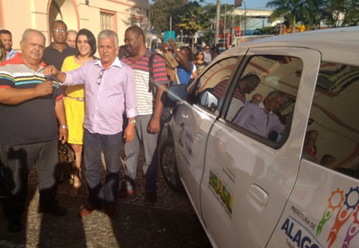SEMAS entrega carro 0 km para Conselho Tutelar