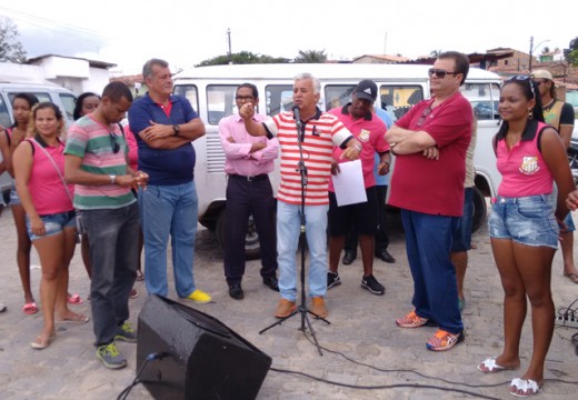Campo de futebol da Urbis III, na Rua do Catu, recebe tela de proteção
