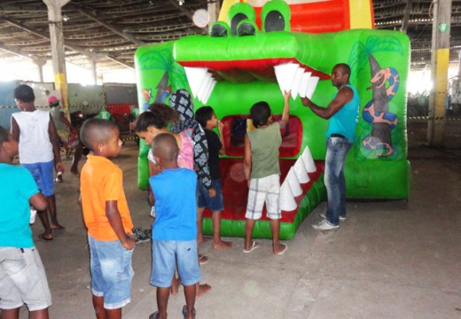 Kids em ação realiza um bom número de cadastramentos