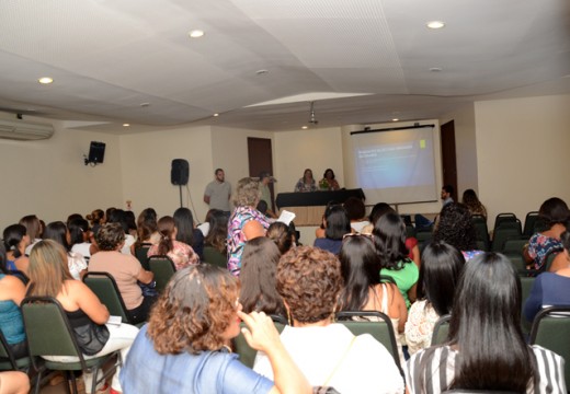 SEDUC promove encontro com gestores