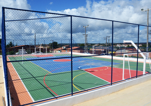 Prefeitura entrega quadra poliesportiva no Parque São Francisco