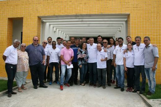 Prefeitura em Movimento: Joaquim Neto anuncia quadra poliesportiva para a Rua do Catu