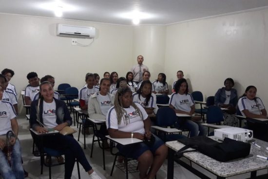 SEMAS realiza aula inaugural de cursos profissionalizantes