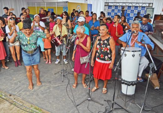 Expo Alagoinhas entra na roda de samba e fecha evento com chave de ouro