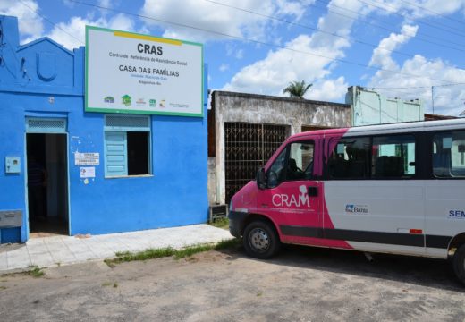 Mulheres do Riacho da Guia discutem feminismo, empoderamento e beleza no CRAS