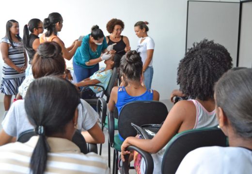 Prefeitura promove oficinas gratuitas e investe em atividades de qualificação profissional