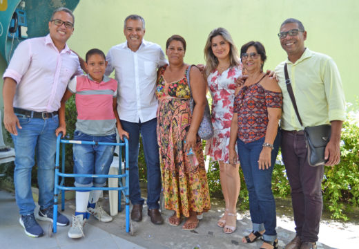 Ampliação da área para atendimento a pessoas com necessidades especiais: Prefeito visita Associação Pestalozzi