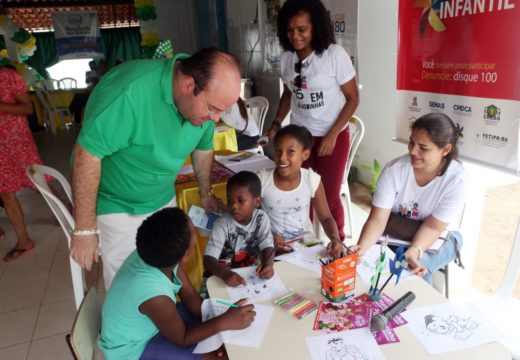 15 anos do Bolsa Família: ação comemorativa leva atendimentos gratuitos para o bairro Santo Antônio