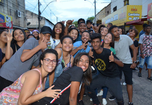 Com apoio da prefeitura, 20ª Marcha para Jesus reúne multidão em Alagoinhas