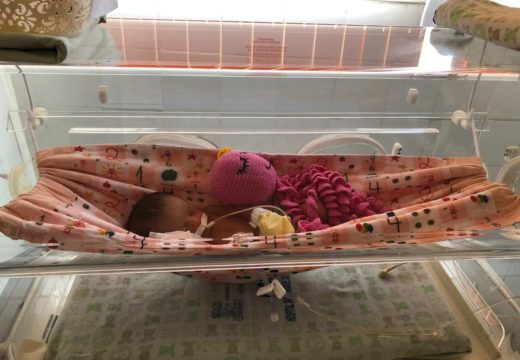 Hospital Maternidade de Alagoinhas implanta técnica de redes terapêuticas para o cuidado a bebês prematuros