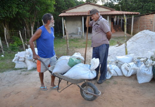 SEMAG inicia cadastramento de agricultores familiares para a entrega de insumos e serviços no próximo ano