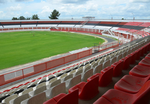 Cadastro de ambulantes para os jogos no Carneirão será iniciado nesta segunda-feira (14)