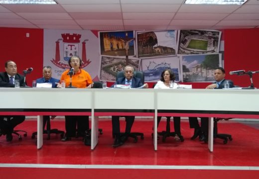 Vice-prefeita Iraci Gama prestigia posse da nova mesa diretora da Câmara Municipal