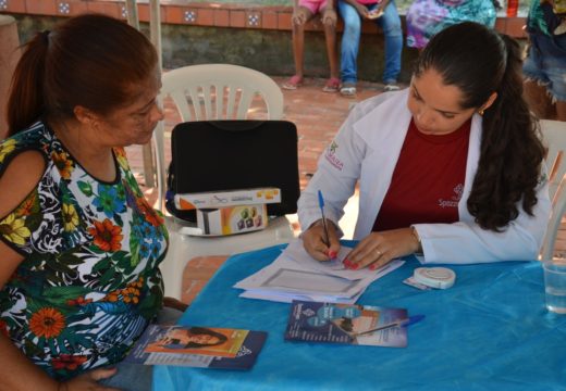 Ouvidoria nos bairros: Prefeitura registra mais de 800 atendimentos na ação da Praça Santa Isabel