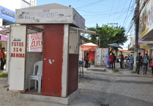 Comerciantes da Praça J.J. Seabra são realocados para o Calçadão