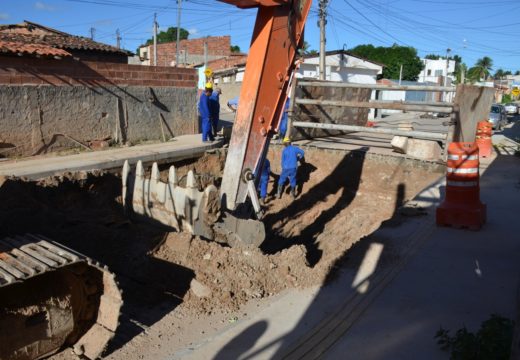 Prevenção a alagamentos: Prefeitura executa obras de macrodrenagem na Cavada