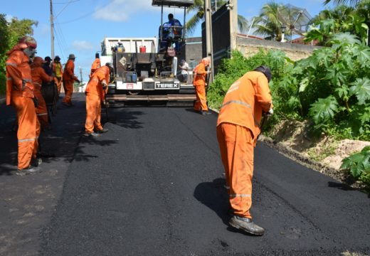 Prefeitura segue com obras de pavimentação