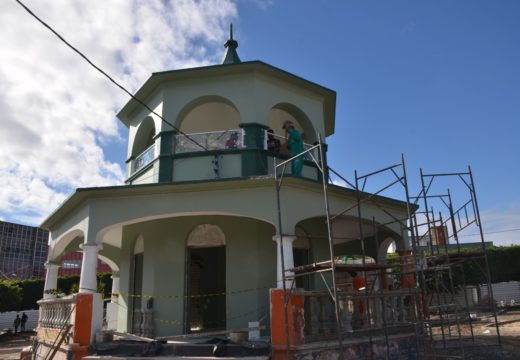 Com obras em ritmo acelerado, Praça J.J. Seabra ganha nova forma e logo será devolvida à população