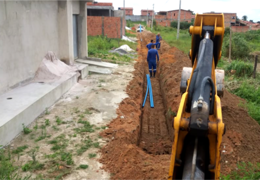 SAAE realiza extensão de rede de água na rua Serrinha no Barreiro