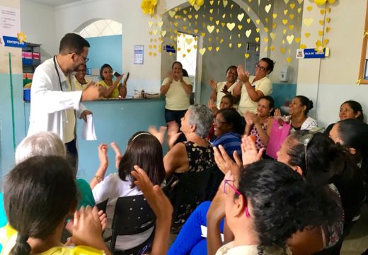 Setembro Amarelo: equipe de saúde realiza ação de enfrentamento e prevenção ao suicídio