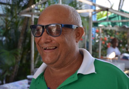 “A gente nunca achou um prefeito que desse um incentivo desses à gente, à agricultura familiar”, disse José Linaldo, presidente da UARA, em Feira da Agricultura Familiar realizada nesta quinta-feira (26)