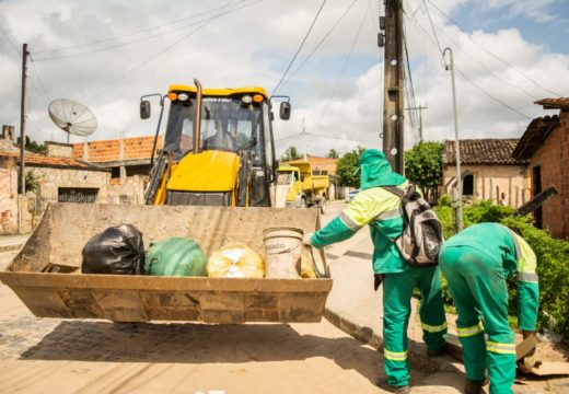 Mutirão “Todos Contra à Dengue” recolhe materiais do Jardim Pedro Braga, Avenida Leste e Teresópolis