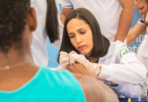 Em sua 17ª ação, “Ouvidoria nos Bairros” beneficia moradores da Baixa da Candeia