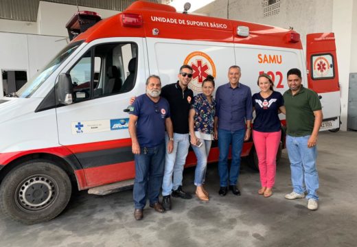 Avanços em Urgência e Emergência: Prefeito Joaquim Neto visita base do SAMU