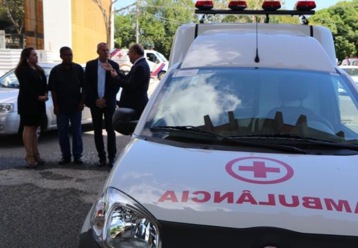 Novo veículo para o transporte de pacientes: Alagoinhas conquista a 7ª ambulância