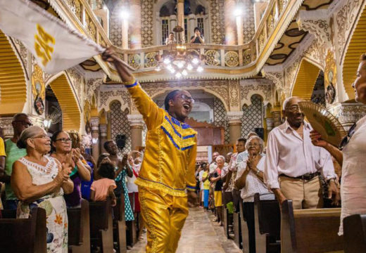 Prefeitura traz Terno de Reis de Salvador para homenagear Nossa Senhora das Candeias