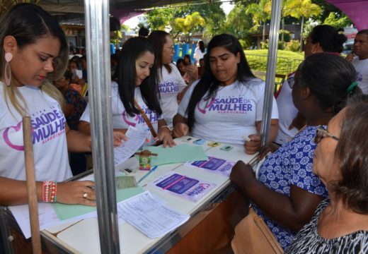 Feira de Saúde da Mulher registra mais de 600 atendimentos no 1° dia de mobilização