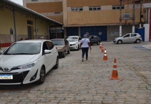 Alagoinhas conta com ponto de vacinação “Drive Thru” no centro da cidade