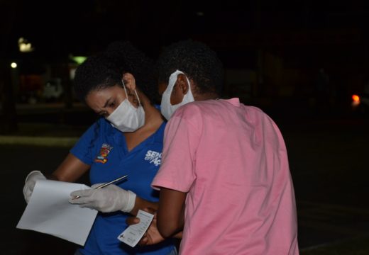 Coronavírus: Assistência a pessoas em situação de rua inclui alimentação, vacina e local para banho