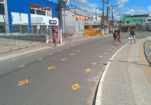 Prefeitura demarca distanciamento nas filas das agências da Caixa