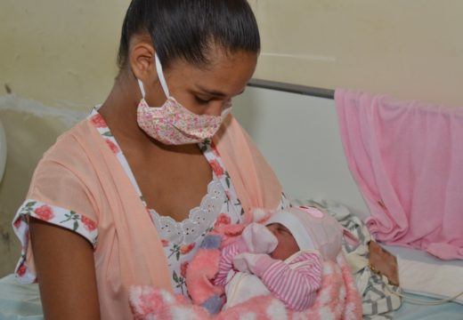 Amor de mãe: Maternidade de Alagoinhas realiza 6 novos partos no Dia das Mães e celebra a data com homenagem especial