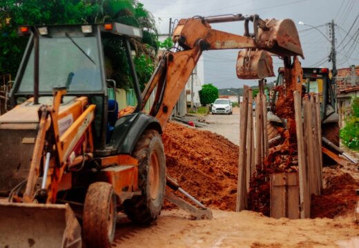AVANÇAR CIDADES: Com instalação rede condominial e coletor tronco, SAAE avança com obra de esgotamento sanitário