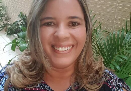Nota de pesar pelo falecimento da coordenadora pedagógica Marla Abreu