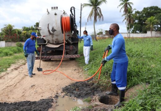 SAAE realiza desobstrução de rede de esgoto em Santa Terezinha; confira dados e cuidados necessários