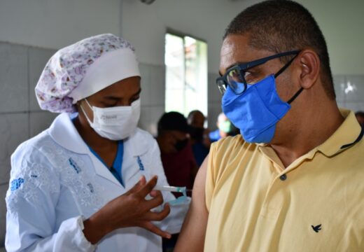 Confira o público prioritário para vacina Covid-19 em Alagoinhas, nesta quinta (6)