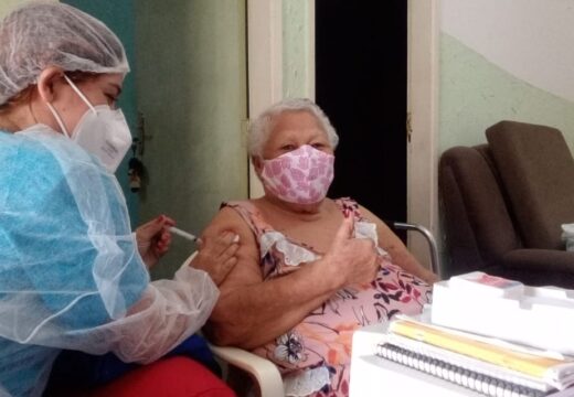 O sábado foi de vacinação contra a Gripe Influenza, em Alagoinhas
