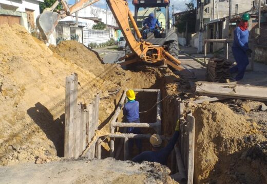 SANEAMENTO BÁSICO: dando continuidade ao Avançar Cidades, SAAE inicia frente de trabalho na Rua Maurício Teles