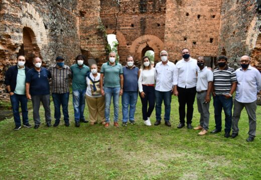Potencial turístico de Alagoinhas em pauta na visita do Secretário Estadual de Turismo ao município